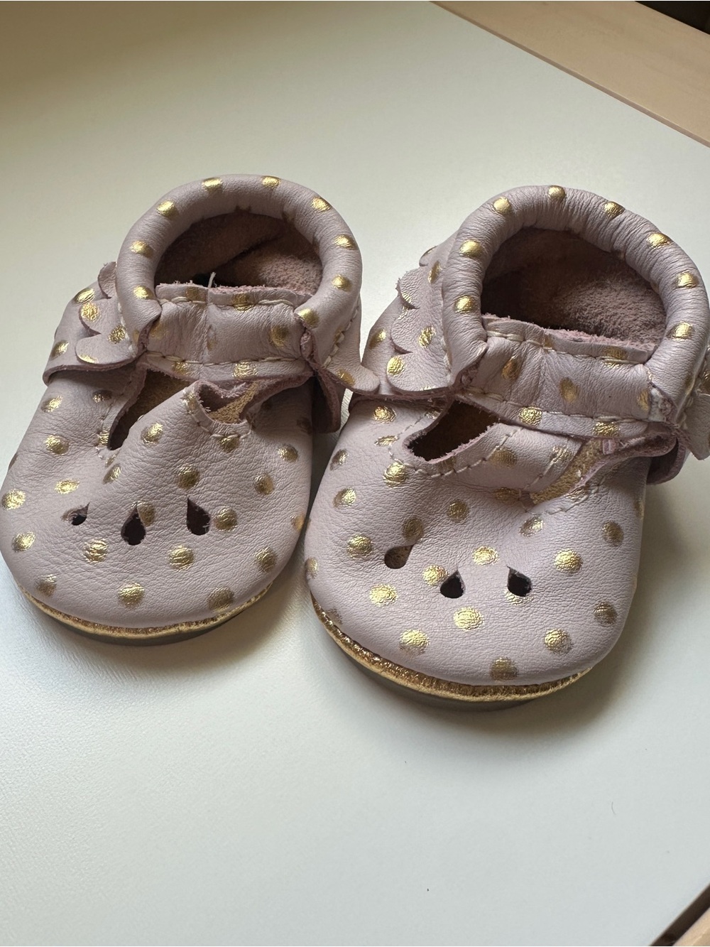 Freshly Picked Baby Hard Sole Moccasins Shoes Pink Gold Polka Dots Size 3